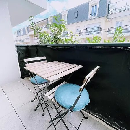 Cosy Balcon Paris&disney *
