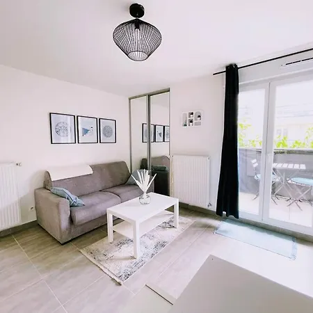 Apartment Cosy Balcon Paris&disney Noisy-le-Grand